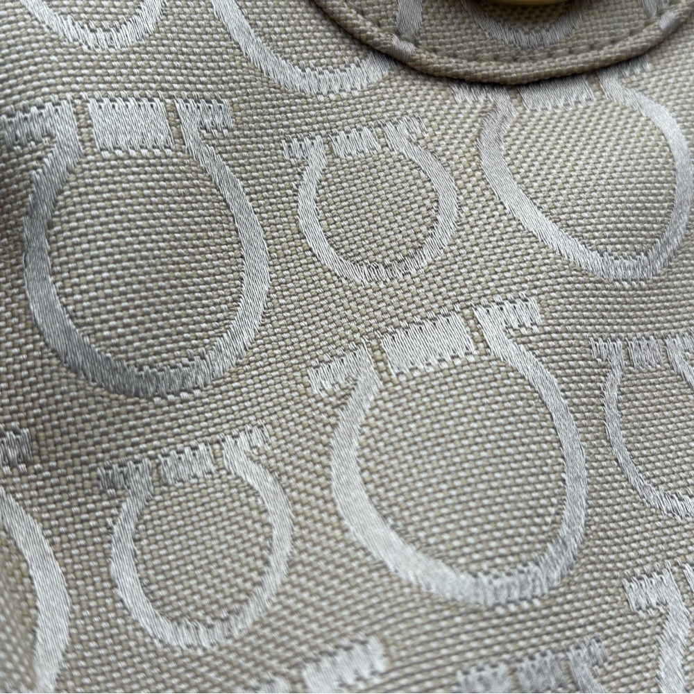Salvatore Ferragamo Vintage Gancini Brown/cream Canvas/Leather Tote Bag - Picture 5 of 12
